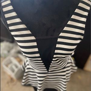 Large black and white dress￼